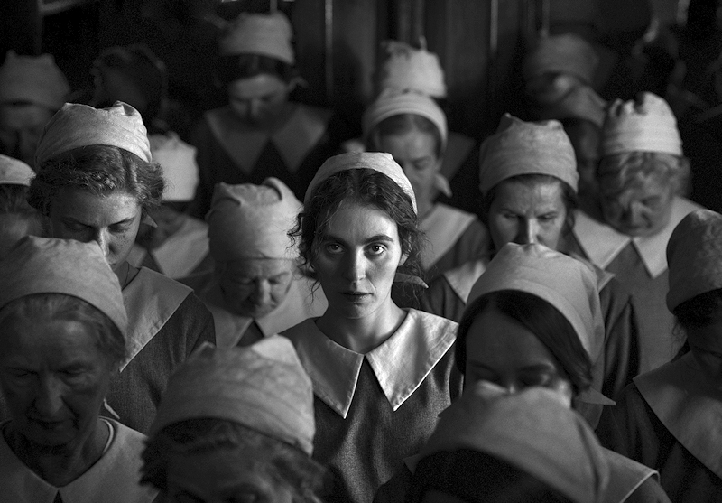 Das Mädchen mit der Nadel